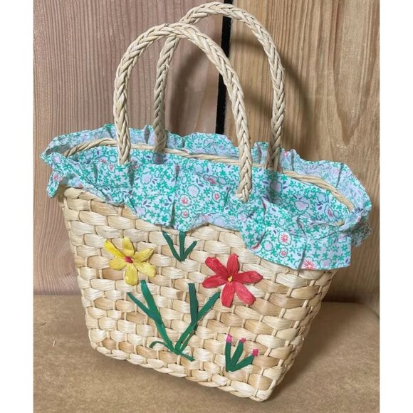 Wicker Purse, Lined, Embroidered Flowers, Little Girls Purse - Picture 2 of 5